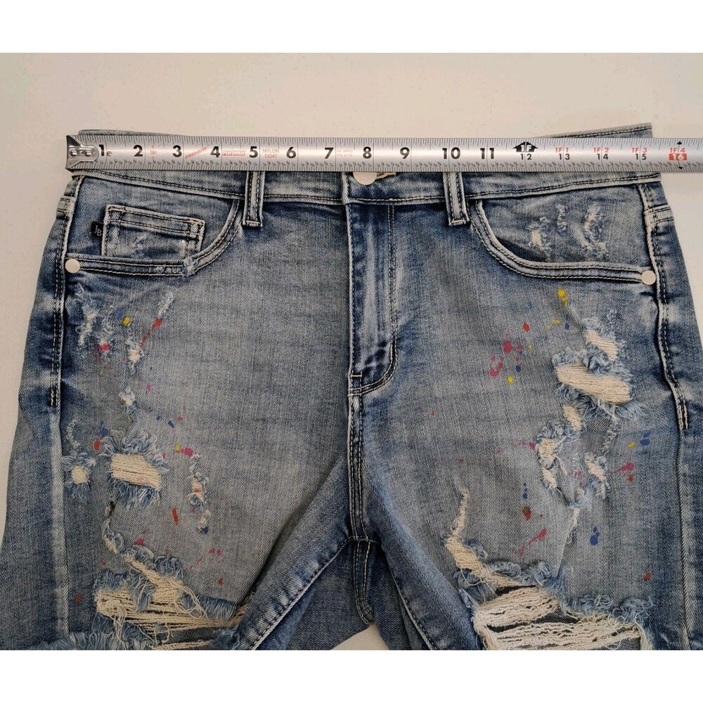 Judy Blue Women's Medium Mid Rise Rainbow Paint Splash Cutoff  Short - Picture 6 of 7